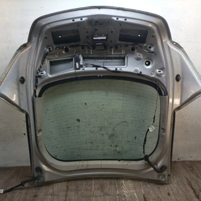 Дверь багажника Opel Insignia 2010 A18XER 1.8 хетчбэк 5дв. - изображение 8