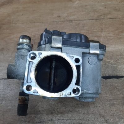 Дроссельная заслонка Opel Astra H 2006 Z16XEP 1.6 хетчбэк 5дв. - изображение 5
