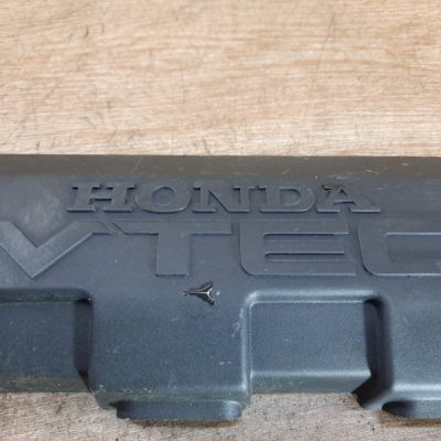 Декоративная крышка двигателя Honda Civic 2003 D16V1 хетчбэк 5дв. - изображение 3