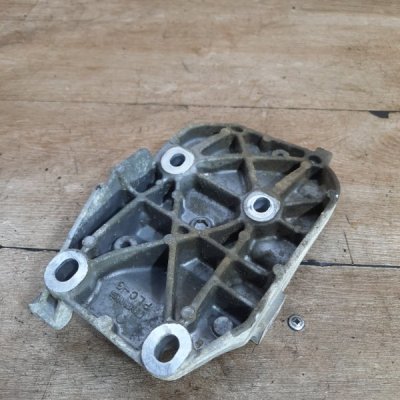 Кронштейн кондиционера Honda Civic 2003 хетчбэк 5дв. D16V1 - изображение 7