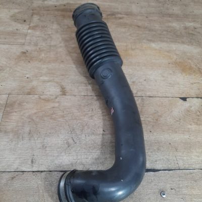 Воздуховод Ford Focus 2 2007 HWDA хетчбэк 5дв. - изображение 2
