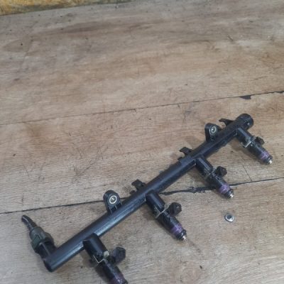 Топливная рампа Renault Megane 3 2011 K4M858 хетчбэк 5дв. - изображение 13
