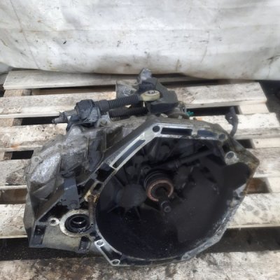 МКПП Renault Megane 3 2011 хетчбэк 5дв. K4M858 - изображение 10