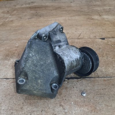 Ролик натяжной Ford Focus 1 2001 хетчбэк 5дв. FYDB - изображение 6