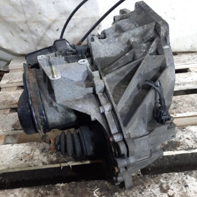 МКПП Ford Focus 1 2001 хетчбэк 5дв. FYDB - изображение 8
