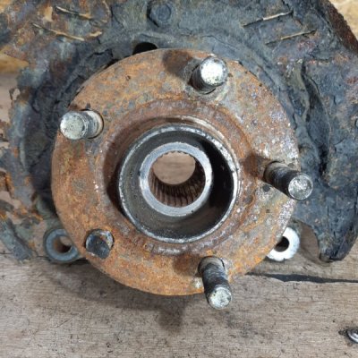 Поворотный кулак Subaru Forester 2004 джип внедорожник 5дв. EJ202 Перед. Лев. - изображение 8