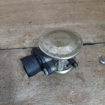 Клапан EGR (ЕГР) Volkswagen Beetle 2000 хетчбэк-3х дв. AQY - изображение 8