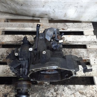 МКПП Volkswagen Beetle 2000 хетчбэк-3х дв. AQY - изображение 7