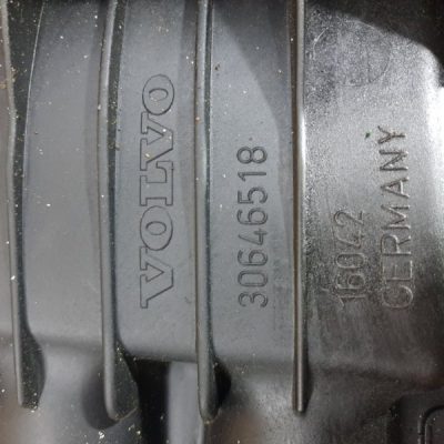 Коллектор впускной Volvo S40 2006 B5244S4 Седан - изображение 15
