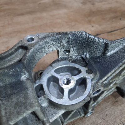 Кронштейн генератора Renault Clio 1999 E7J780 хетчбэк 5-ти дв. - изображение 7