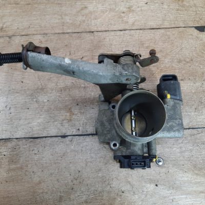 Дроссельная заслонка Renault Clio 1999 E7J780 хетчбэк 5-ти дв. - изображение 2