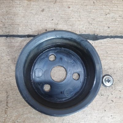 Шкив помпы Nissan Micra 2005 хетчбэк 5-ти дв. CR12DE - изображение 5