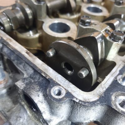 Головка блока цилиндров Toyota Aygo 2007 1KR-FE хетчбэк 3дв. - изображение 9