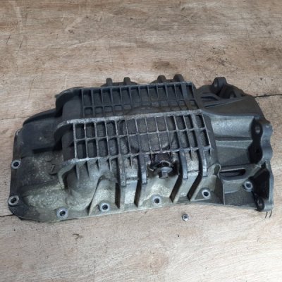 Масляный поддон ДВС Ford Focus 2 2009 хетчбэк 3-х дв. SHDA - изображение 5