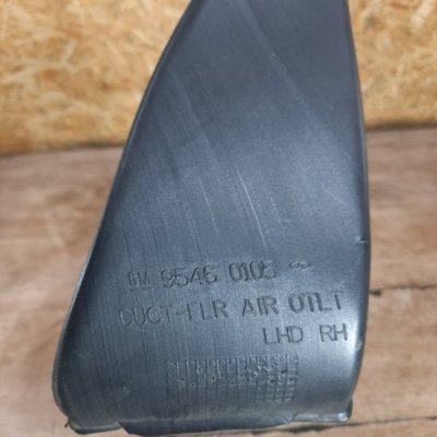 Воздуховод Chevrolet Aveo 2013 седан 4дв. F16D4 Перед. Прав. - изображение 2