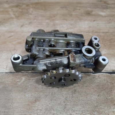Масляный насос Peugeot 206 2006 хетчбек 5 дв ET3J4(KFU) - изображение 5