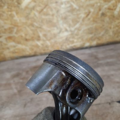 Поршень Peugeot 206 2006 ET3J4(KFU) хетчбек 5 дв - изображение 7