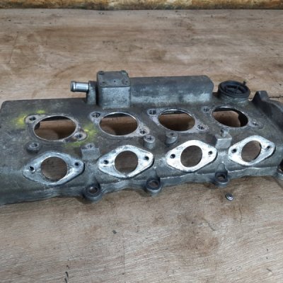 Крышка клапанов Opel Astra H 2006 5дв хечбек Z17DTH - изображение 8
