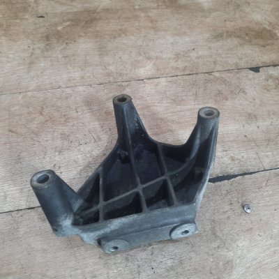 Кронштейн двигателя Opel Corsa C 2005 хетчбэк 3дв. Z12XEP 1.2 Прав. - изображение 8