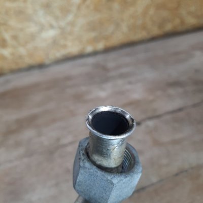 Трубка клапана EGR (ЕГР) Nissan Almera N16 2000 хетчбэк 5дв. QG15DE - изображение 5
