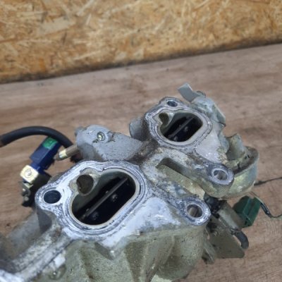 Коллектор впускной Nissan Almera N16 2000 хетчбэк 5дв. QG15DE - изображение 3