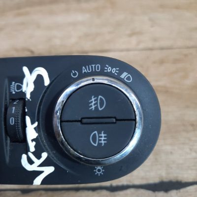 Блок управления светом Opel Corsa D 2012 A14XER хетчбэк 3-х дв. - изображение 3