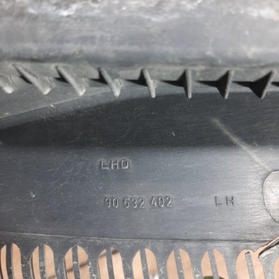 Водосток/жабо Opel Tigra A 2000 купе X16XEL Лев. - изображение 5