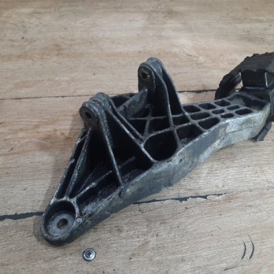 Кронштейн двигателя Opel Astra F 1996 хетчбэк-5ти дв. X17DTL Прав. - изображение 6