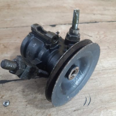 Насос гидроусилителя руля Opel Astra F 1996 X17DTL хетчбэк-5ти дв. - изображение 3