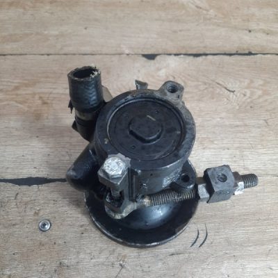 Насос гидроусилителя руля Opel Astra F 1996 X17DTL хетчбэк-5ти дв. - изображение 7