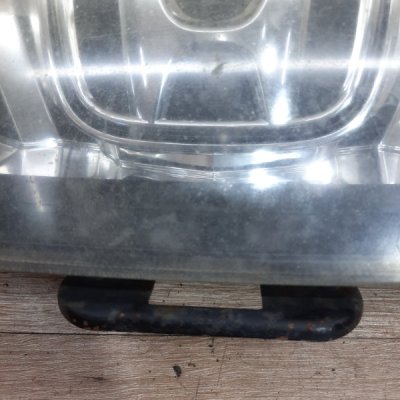 Решетка радиатора Honda Civic 2007 хетчбэк 5дв. R18A2 - изображение 9