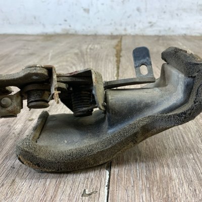 Замок крышки багажника Opel Monterey 1994 Джип Внедорожник 6VD1 Задн. - изображение 6