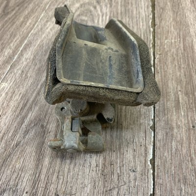 Замок крышки багажника Opel Monterey 1994 Джип Внедорожник 6VD1 Задн. - изображение 4