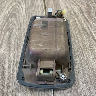 Ручка двери внешняя Opel Monterey 1994 Джип Внедорожник 6VD1 Задн. Лев. - изображение 3