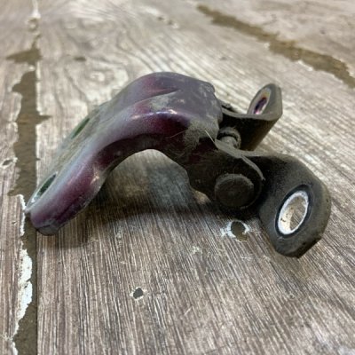 Петля двери Opel Monterey 1994 Джип Внедорожник 6VD1 Задн. Прав. - изображение 2