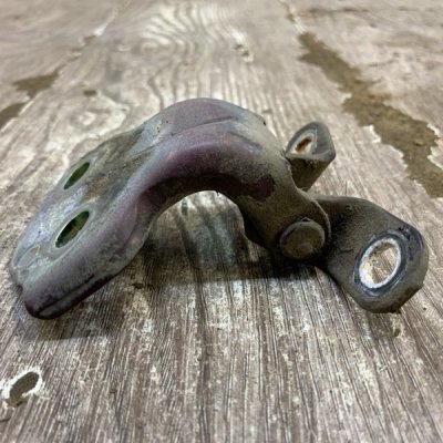 Петля двери Opel Monterey 1994 Джип Внедорожник 6VD1 Задн. Прав. - изображение 5