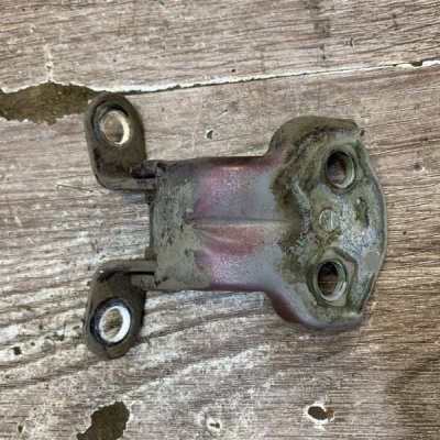 Петля двери Opel Monterey 1994 Джип Внедорожник 6VD1 Задн. Прав. - изображение 4