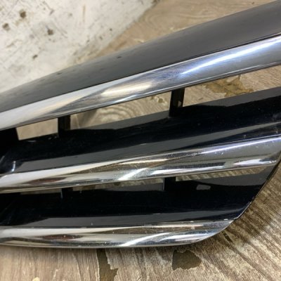 Решетка радиатора Mercedes-Benz C-Class 2009 W204 - изображение 10