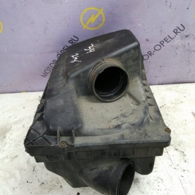 Корпус воздушного фильтра Opel Astra H 2007 Z19DT - изображение 3