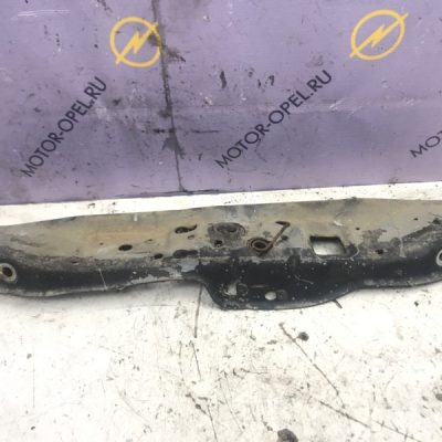 Панель замка капота Opel Astra H хетчбэк 3-х дв.