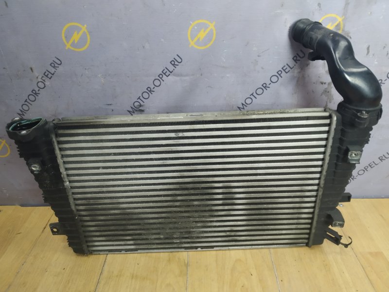 Интеркулер Opel Astra H 2004-2010 Z14XEP