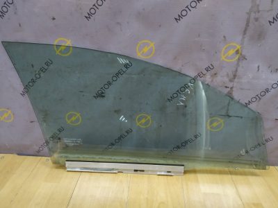 Стекло Opel Vectra C 2006 хетчбэк 5-ти дв., Перед., Лев.
