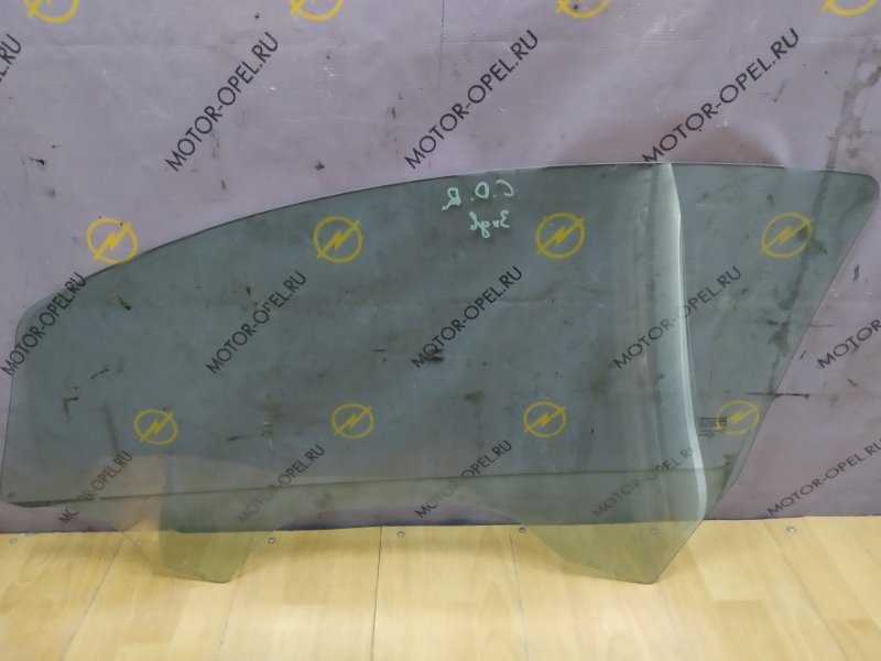Стекло Opel Corsa D 2008 хетчбэк 3-х дв., Перед., Прав. — изображение 3