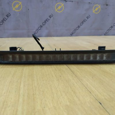 Стоп-сигнал крышки багажника Opel Zafira A 2002 Z22SE минивэн, Задн.