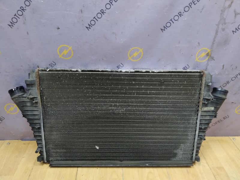 Интеркулер Opel Vectra C 2009 Z19DT