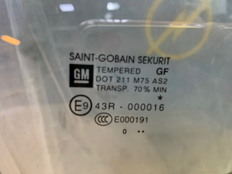 Стекло Opel Meriva B 2013 минивэн A14NEL Перед. Прав.