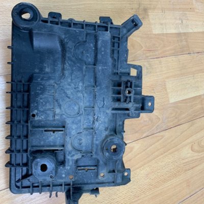 Полка аккумулятора Opel Corsa D 2006-2010 - изображение 6