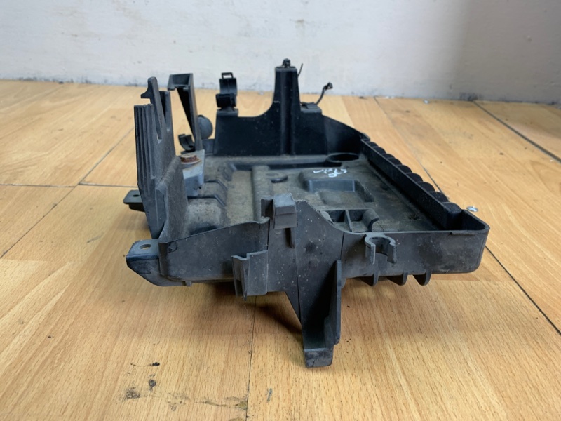 Полка аккумулятора Opel Corsa D 2006-2010