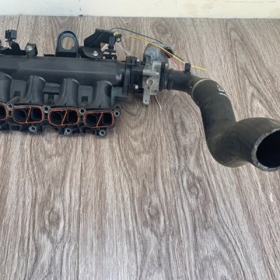 Коллектор впускной Opel Meriva B 2010 минивэн A13DTC - изображение 1
