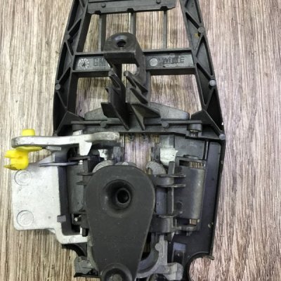 Кронштейн ручки Opel Astra H 2006 седан Перед. Прав. - изображение 14
